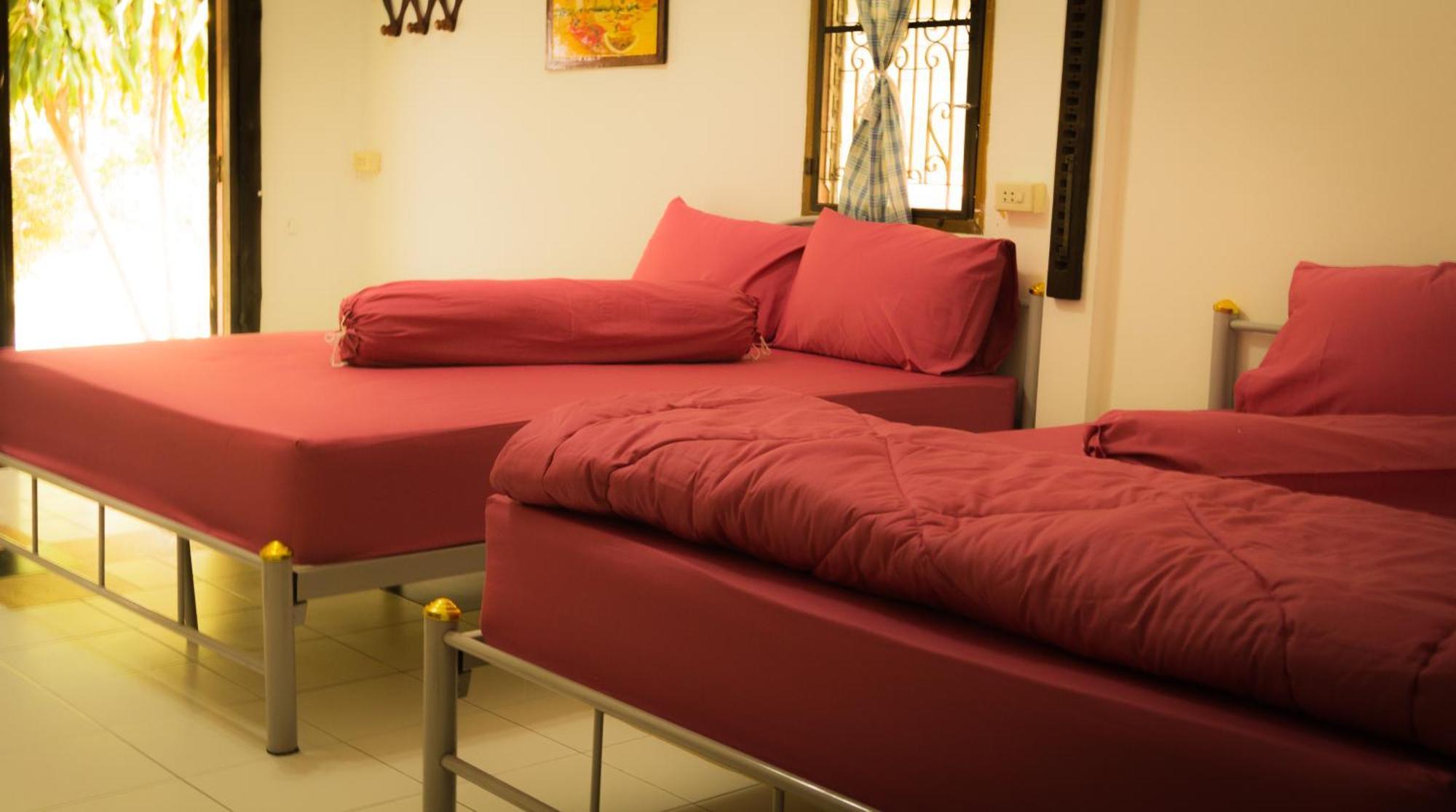 Ban Sabai Sabai Guest House Kanchanaburi Cameră foto